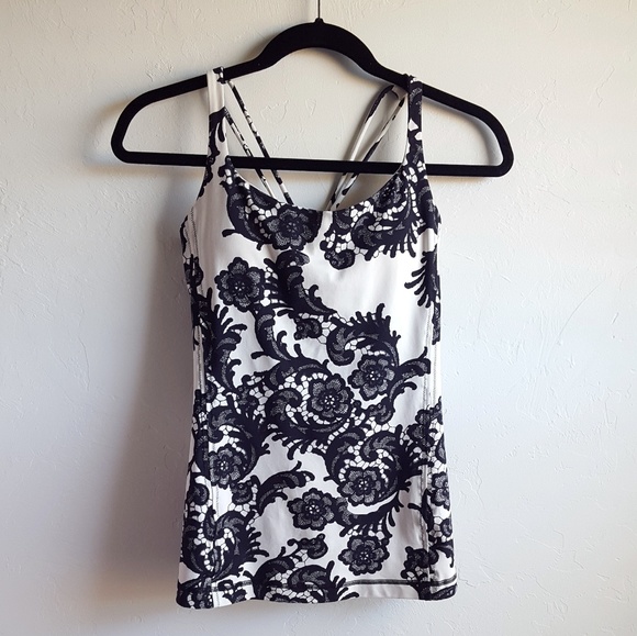 lululemon athletica Tops - Lululemon Athletica Tank Top